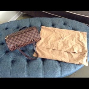 Louis Vuitton Papillon